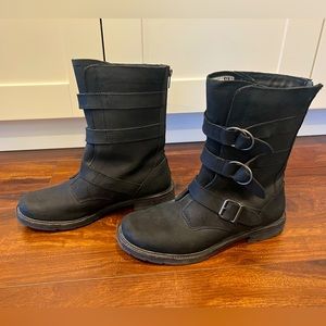 Women’s LL Bean Old Port Buckle Boots
